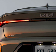 KIA K4-SEDAN